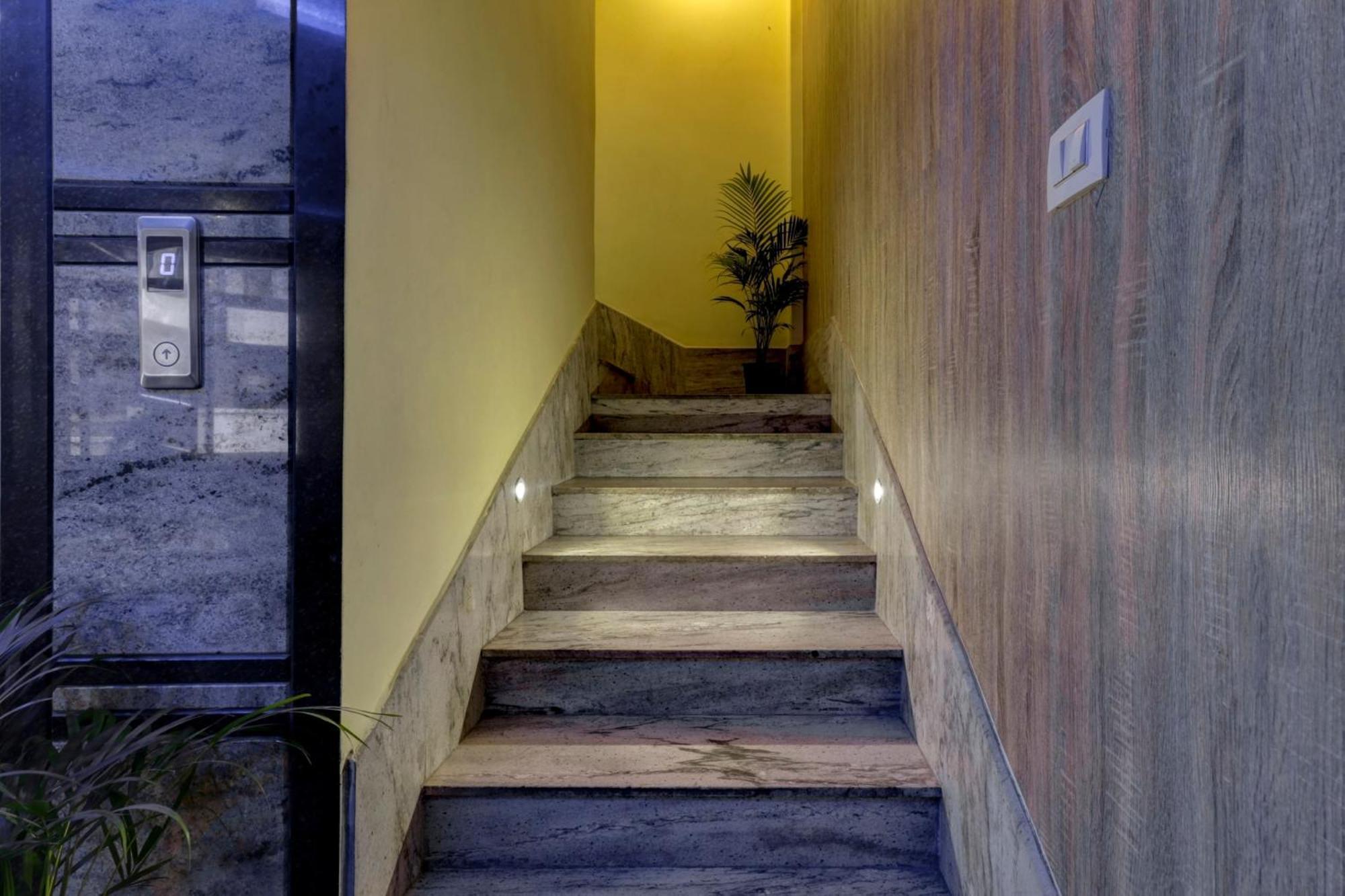 Collection O Karthika Residency Hotel Bangalore Exterior photo